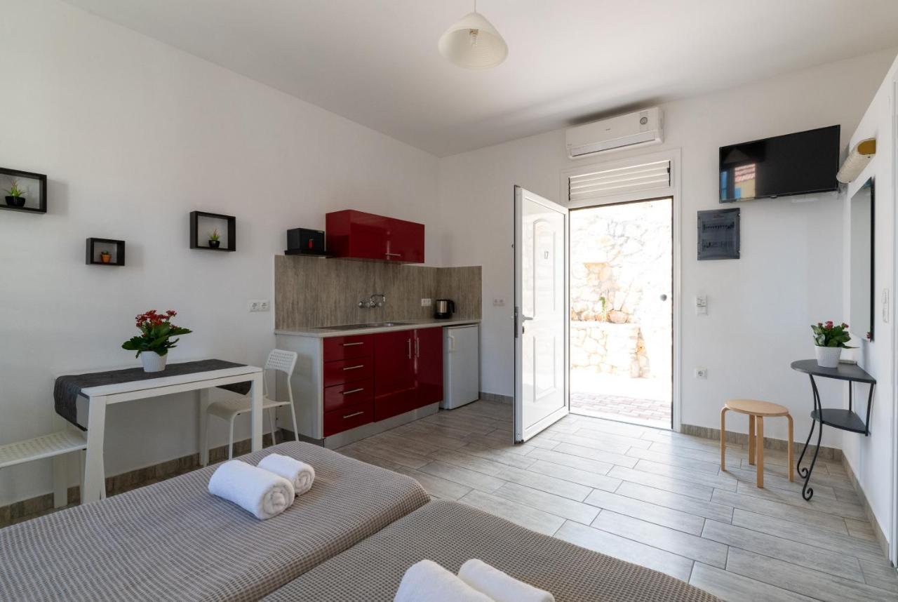 Pefki  Pefkos View Apartments מראה חיצוני תמונה
